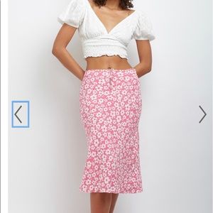 Pink/white midi skirt